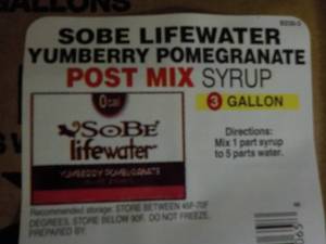 lot 482 image: 3 Gallon Sobe Lifewater Yumberry Po...