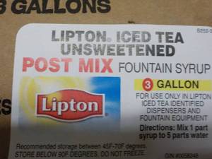 lot 512 image: 3 Gallon Lipton Iced Tea Unsweetene...