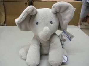 lot 7 image: Baby Gund Play and Sing Flappy Elep...