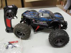 lot 9 image: Used Wild Challenger Turbo remote C...