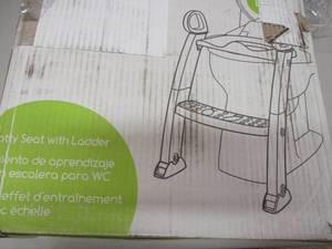 lot 35 image: Spudies Putty Seat with Ladder box...
