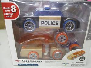 lot 40 image: Automoblox Ultimate Series Chaser R...