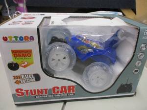 lot 116 image: Acrobatics Dancing Stunt Car box s...