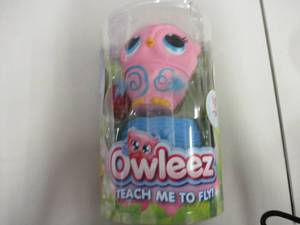 lot 128 image: Owleez Teach Me to Fly Interactive ...