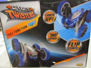 lot 141 image: Stunt Twisterz Hurricane Twister...