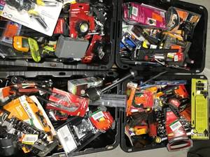 lot 18 image: MIXED LOT OF TOOLS SEE PICS