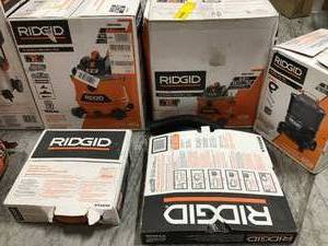 lot 33 image: LOT WITH RIGID VACUUMS & ACCESSORIES SEE PICS