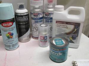 lot 39 image: 5C Spray Paints, Wood Clear Finis...