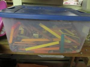 lot 121 image: 10A Tote full of Lincoln Log Wood...