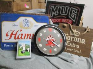 lot 139 image: 6B Hamms Beer Tin Sign, Wooden Corona Sign, Red Dog Clock & Mug Rootbeer Light Up Advertisement