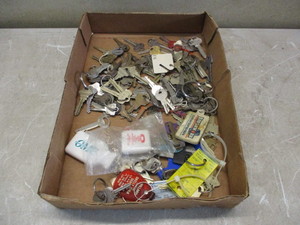 lot 19 image: Keys