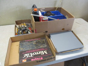 lot 21 image: Tools