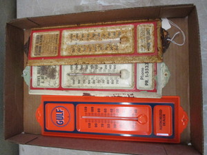 lot 23 image: Antique Thermometers