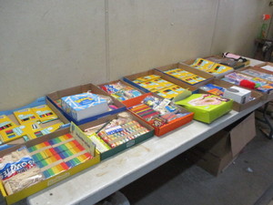 lot 35 image: Craft Supplies