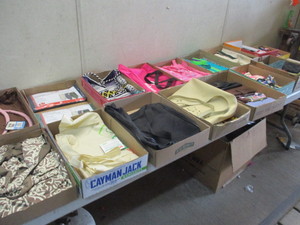 lot 39 image: Bags