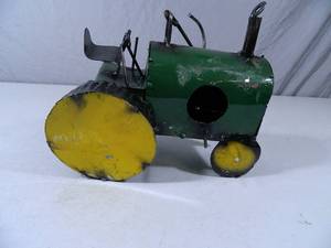 New Recycled Metal Garden Art Birdhouse Tractor