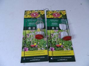 2 New Perky Pet Hanging Basket Hummingbird Feeder