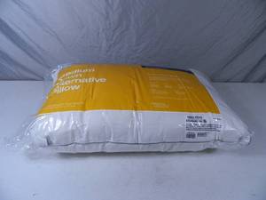 New Medium Down Alternative Pillow