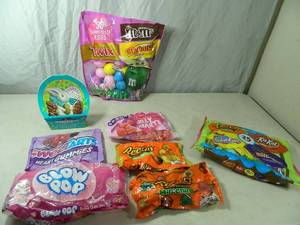New Large Assortment of Candy