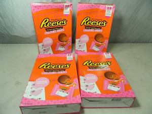 100 New Snack Size Reese Peanut Butter Cups