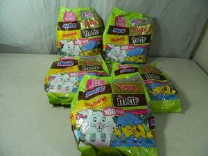 500 Pieces of Candy