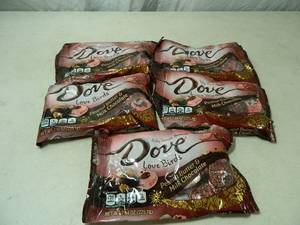 5 New Bags of Dove Lovebirds