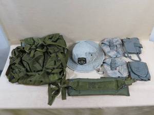 lot 95 image: US Military Nylon Combat Field Pack