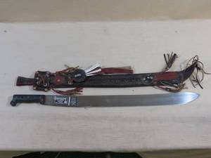 lot 103 image: Legitimus Collins Machete with Leather Sheath