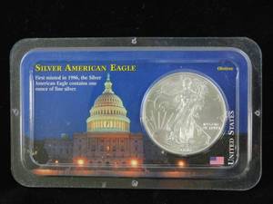lot 15 image: 2000 1 Ounce US Silver Eagle