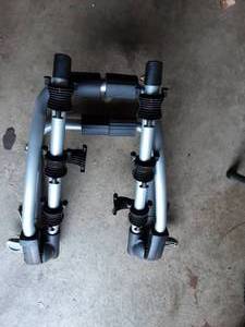 lot 14 image: Thule Bike Carrier