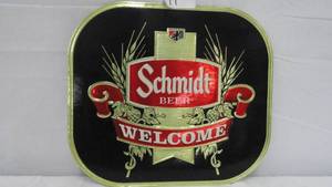 lot 11 image: Schmidt Welcome Sign