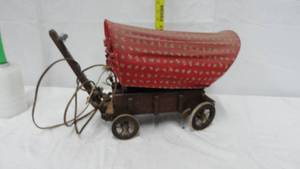 lot 46 image: Stage Coach Light