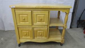 lot 83 image: Wooden Island On Casters