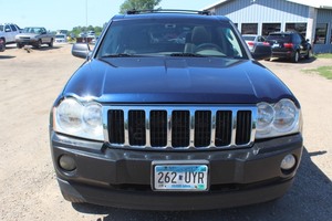 lot 5715 image: 2006 Jeep Grand Cherokee Limited