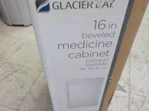 lot 18 image: Glacier Bay 16 Beveled Medicine Ca...