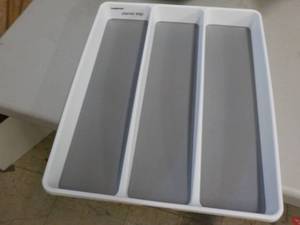 lot 35 image: Utensil Tray 13 x 16...