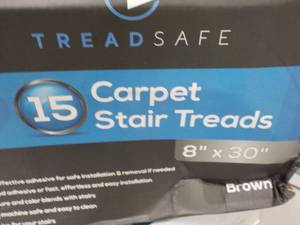 lot 71 image: Tread Soft 15 Carpet Stain Treads 8...