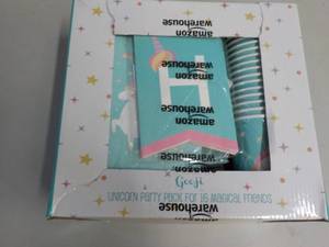 lot 84 image: Unicorn Party Pack for 16 Magical F...