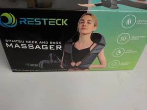 lot 110 image: Resteck Shiatsu Neck and Back Massa...