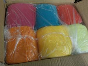 lot 129 image: 6 Fleece Throws 62 x 57...