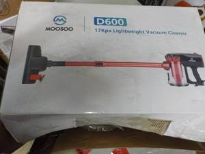 lot 147 image: Moosoo D600 Lightweight Vacuum Clea...