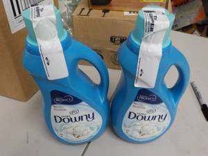 lot 171 image: 2 - 51 oz Bottles Ultra Downy...