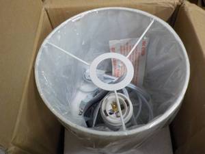lot 221 image: Lot of returned items, some missing...