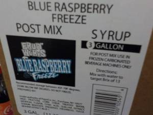 lot 226 image: 3 Gallon Blue Raspberry Freeze Post...