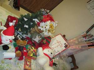 lot 72 image: Large Lot Of Christmas...