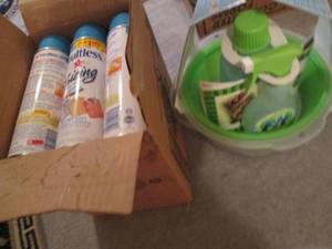 lot 89 image: Box of Spray Starch & Fit Fruit & V...