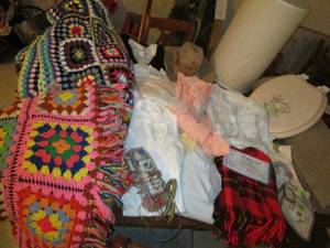 lot 93 image: Large Lot of Ladies Clothing, Homem...