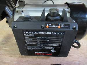 lot 6 image: Powersmart 6 Ton 15 Amp Electric Log Splitter PS90