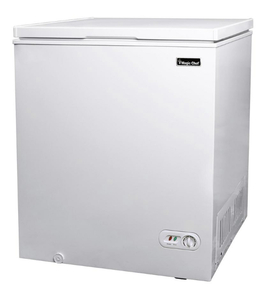 lot 22 image: MAGIC CHEF 5.0 cu. ft. Chest Freezer in White