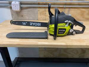 lot 29 image: RYOBI 16 in. 37cc 2-Cycle Gas Chainsaw with Heavy-Duty Case